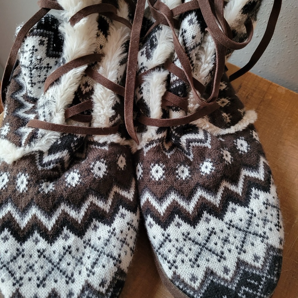 Muk Luks Cozy Brown and White Slippers